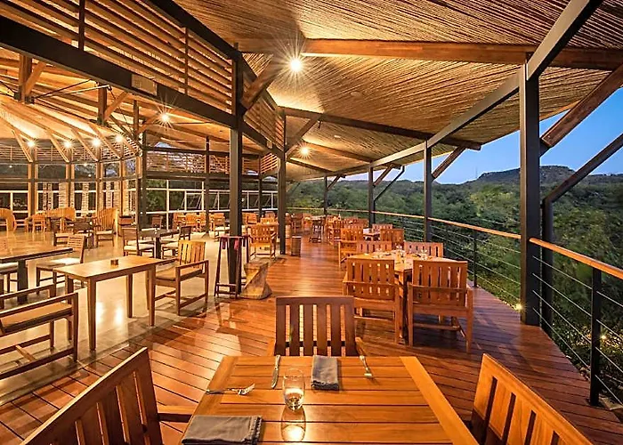 Hotel Rio Perdido & Thermal River